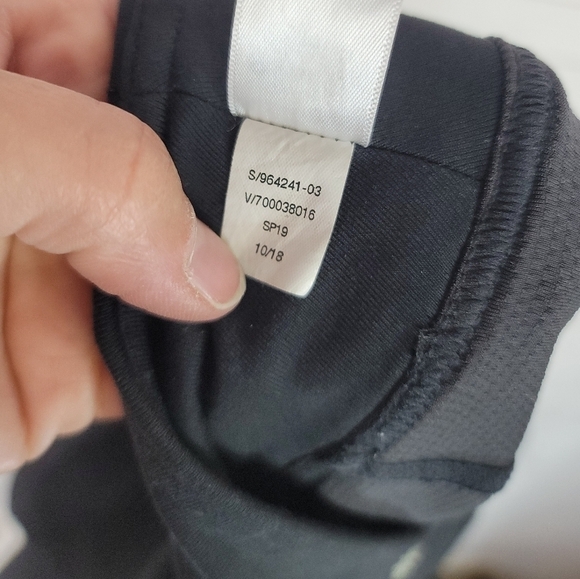 ATHLETA BLACK SKORT, SZ SMALL - Picture 9 of 11